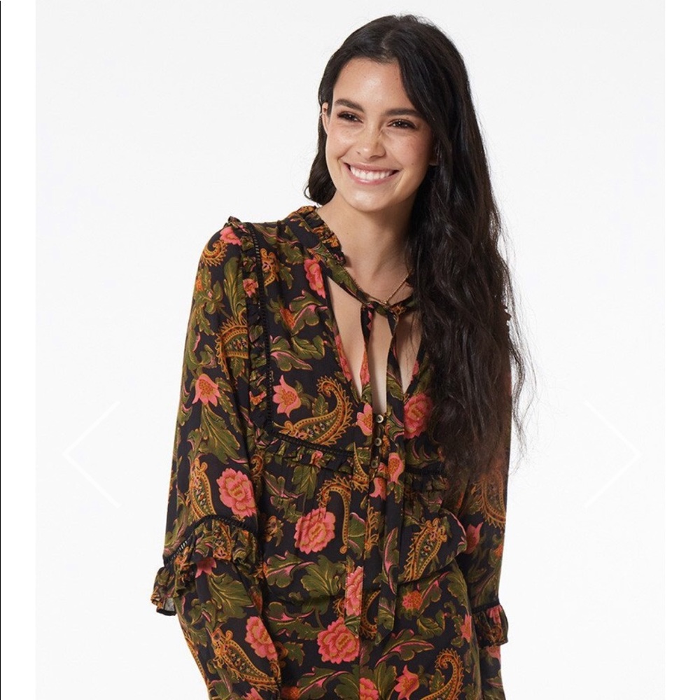 Etienne Blouse Spell and the Gypsy 🌺